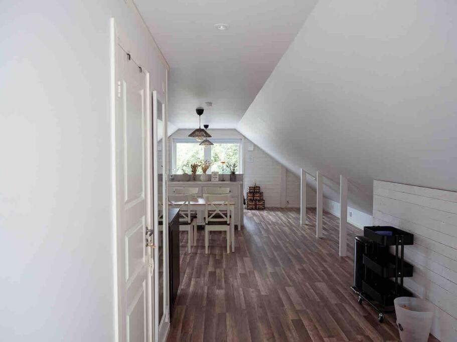 A Lovely Bright Apartment With It'S Own Entrance Kungsbacka Bagian luar foto